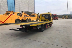 下花园区非事故拖车