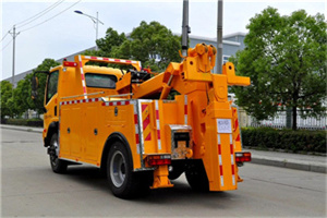 下花园区高速路拖车费